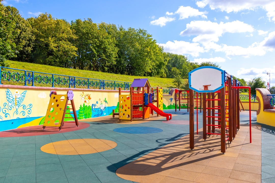 ซื้อที่ดินจัดสรรมาสร้างบ้านเองดีจริงไหม มีเรื่องอะไรที่ต้องระวัง?