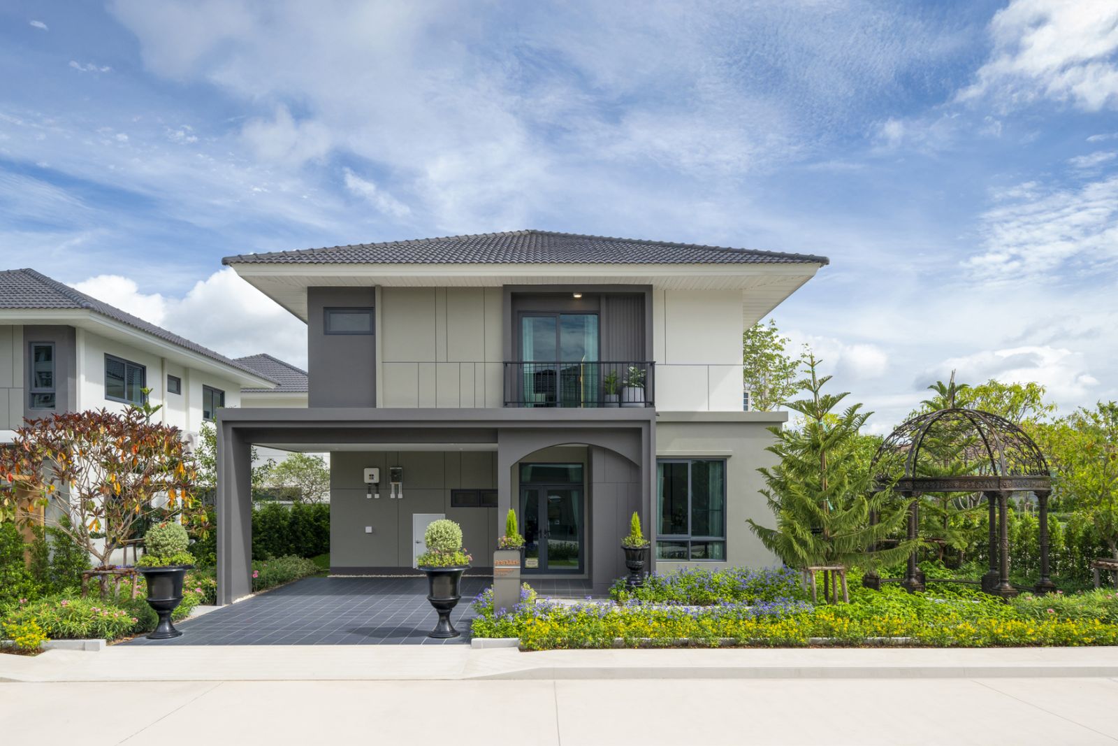 ศุภาลัยบุกหัวหินต่อเนื่อง เปิดตัวโครงการใหม่ “ศุภาลัย พาร์ควิลล์ หัวหิน” บ้านเดี่ยวขนาดใหญ่ ใจกลางเมือง เตรียม Grand Opening 8-9 พ.ย. นี้ เริ่มเพียง 4.99 ล้านบาท