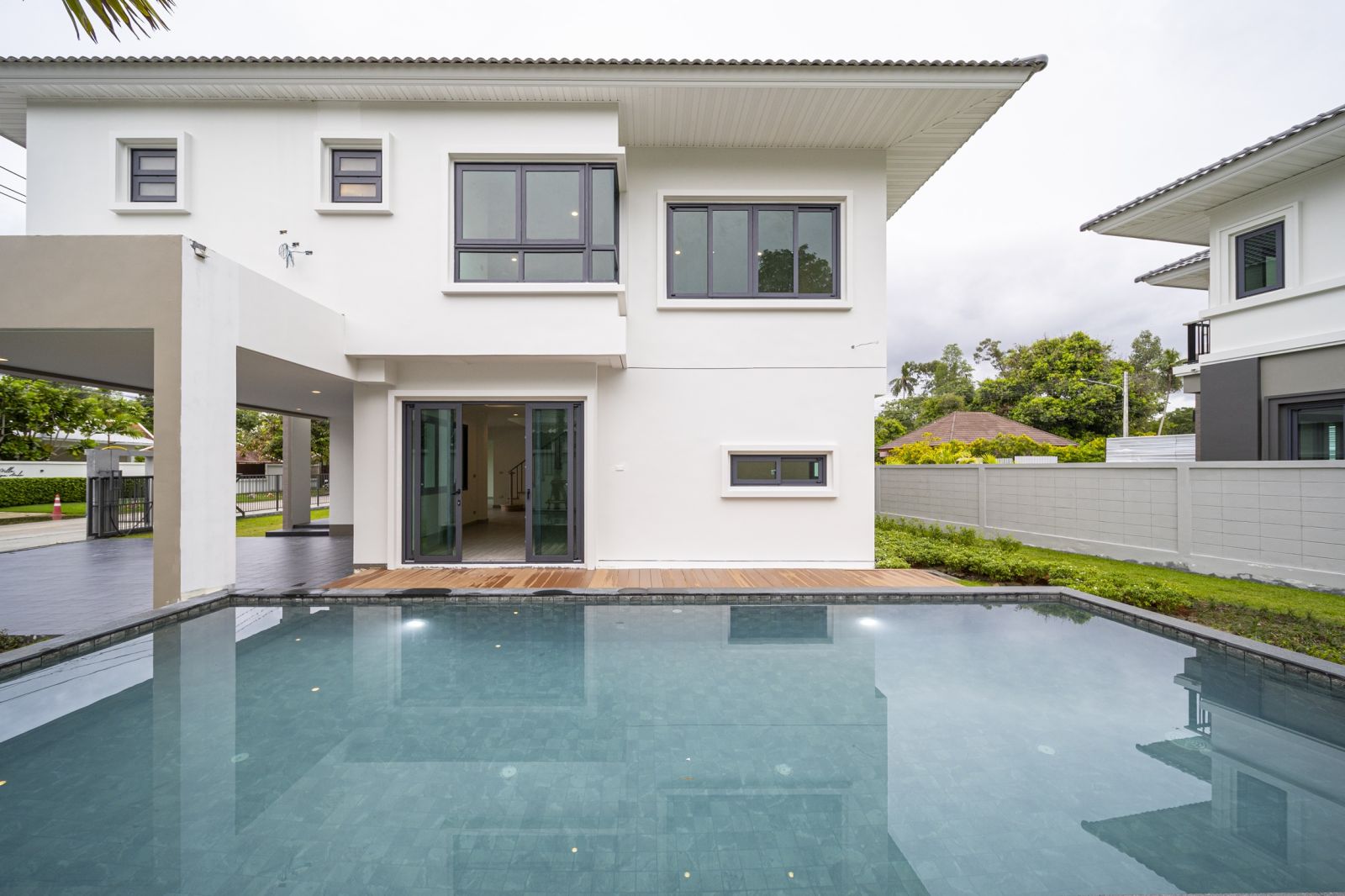 ศุภาลัย บุกเกาะสมุยครั้งแรก เผยโฉม “ไพร์ม วิลล่า สมุย” พูลวิลล่าหรู 2 ชั้น เอกสิทธิ์เพียง 8 หลัง ใกล้หาดลิปะน้อย เริ่ม 17.59 ล้านบาท