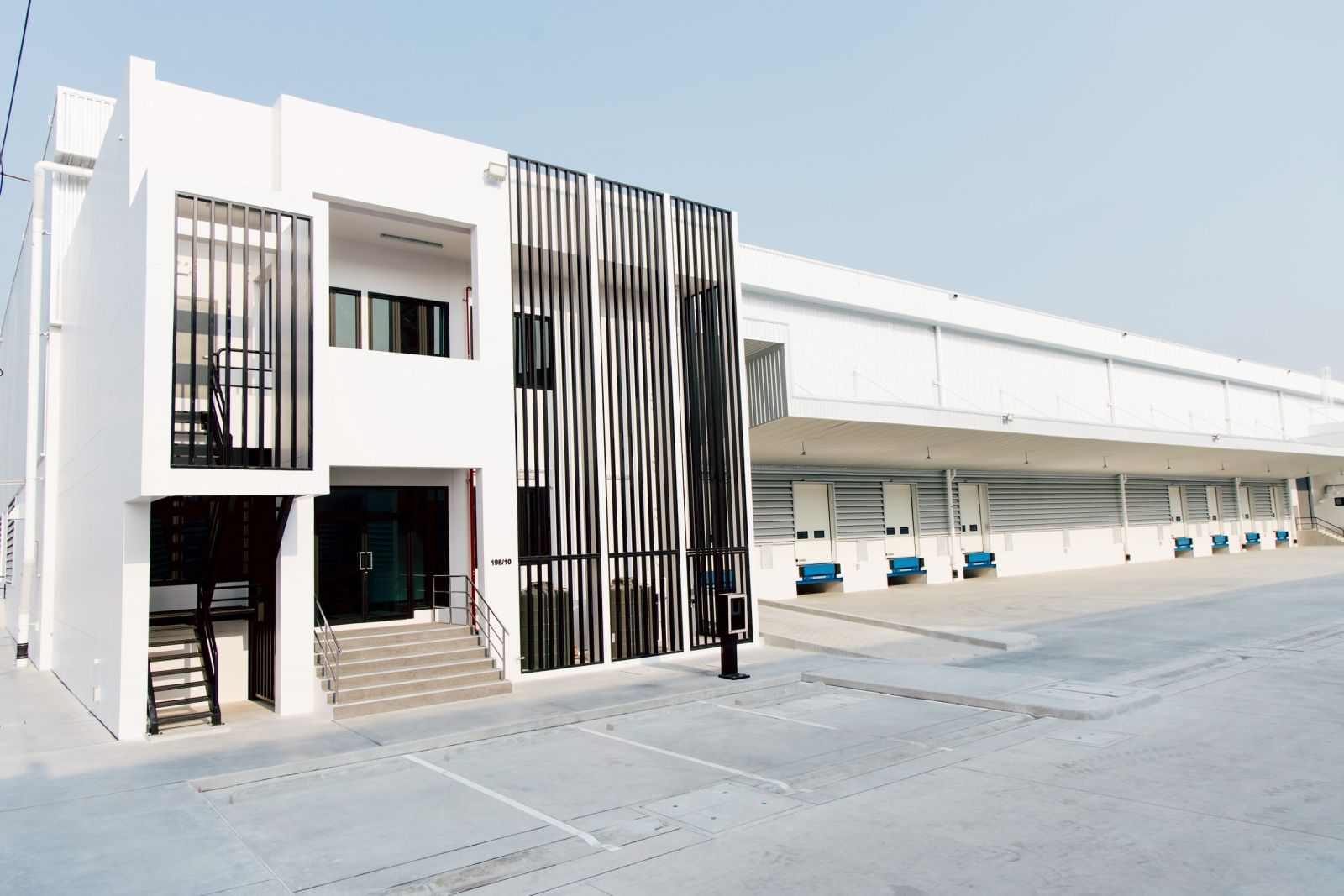 KBank เสริมแกร่ง SC Asset ปักธงพัฒนาคลังสินค้า หนุน 2,500 ล้านบาท ปั้นโครงสร้างพื้นฐานโลจิสติกส์รวมกว่า 180,000 ตร.ม.