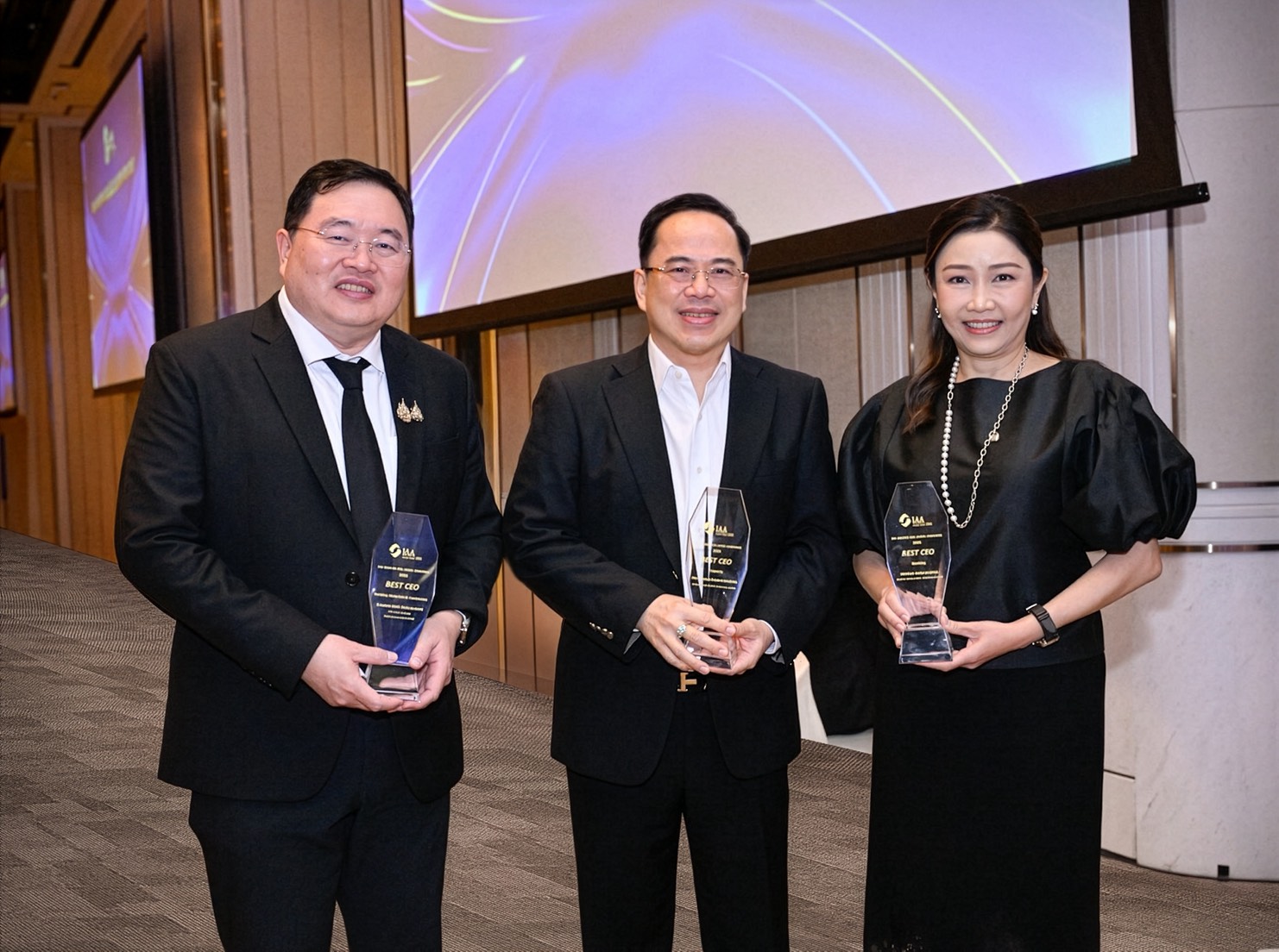 อนุพงษ์ อัศวโภคิน เอพี ไทยแลนด์ รับรางวัล “BEST CEO” เป็นปีที่ 3 จากสมาคมนักวิเคราะห์การลงทุน ในงาน IAA Awards for Listed Companies 2025