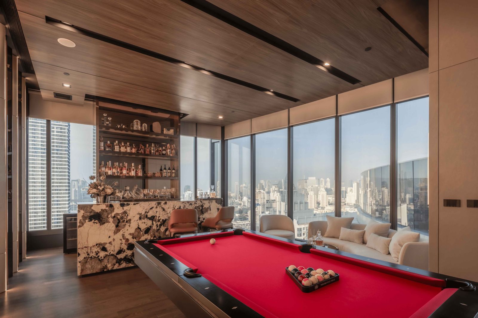 AESTIQ Thonglor สัมผัสคุณค่าของชีวิตสุดเอ็กซ์คลูซีฟ ใจกลางทองหล่อ  The Ultimate Luxury & Pet-Friendly Residence  เปิดตัวห้องตัวอย่างใหม่พร้อมเข้าชมครั้งแรกในงาน Open House 29-30 พฤศจิกายนนี้