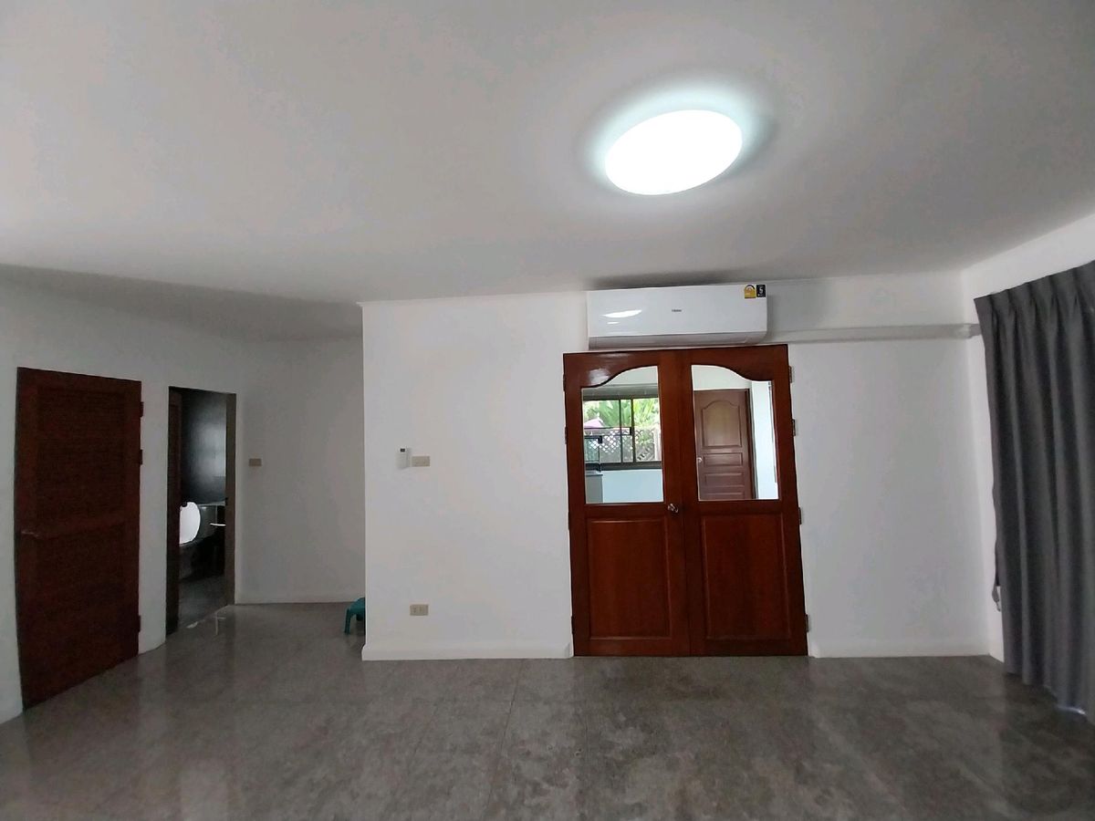 ขายบ้านพระราม 2 บางขุนเทียน : 🔥HOT SALE🔥ขายด่วน!!! บ้านเนื้อที่เยอะ ราคาถูกมาก!! 140 ตร.วา พระราม2 ขนาด 4นอน 3น้ำ+ห้องแม่บ้าน 📞099 415 2664 , 080 369 6366