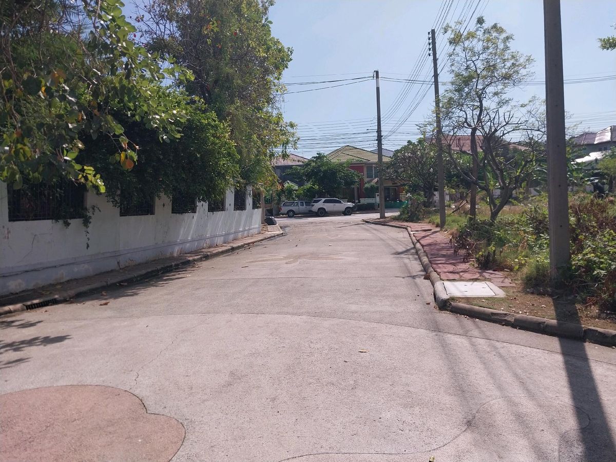 ขายบ้านพระราม 2 บางขุนเทียน : 🔥HOT SALE🔥ขายด่วน!!! บ้านเนื้อที่เยอะ ราคาถูกมาก!! 140 ตร.วา พระราม2 ขนาด 4นอน 3น้ำ+ห้องแม่บ้าน 📞099 415 2664 , 080 369 6366