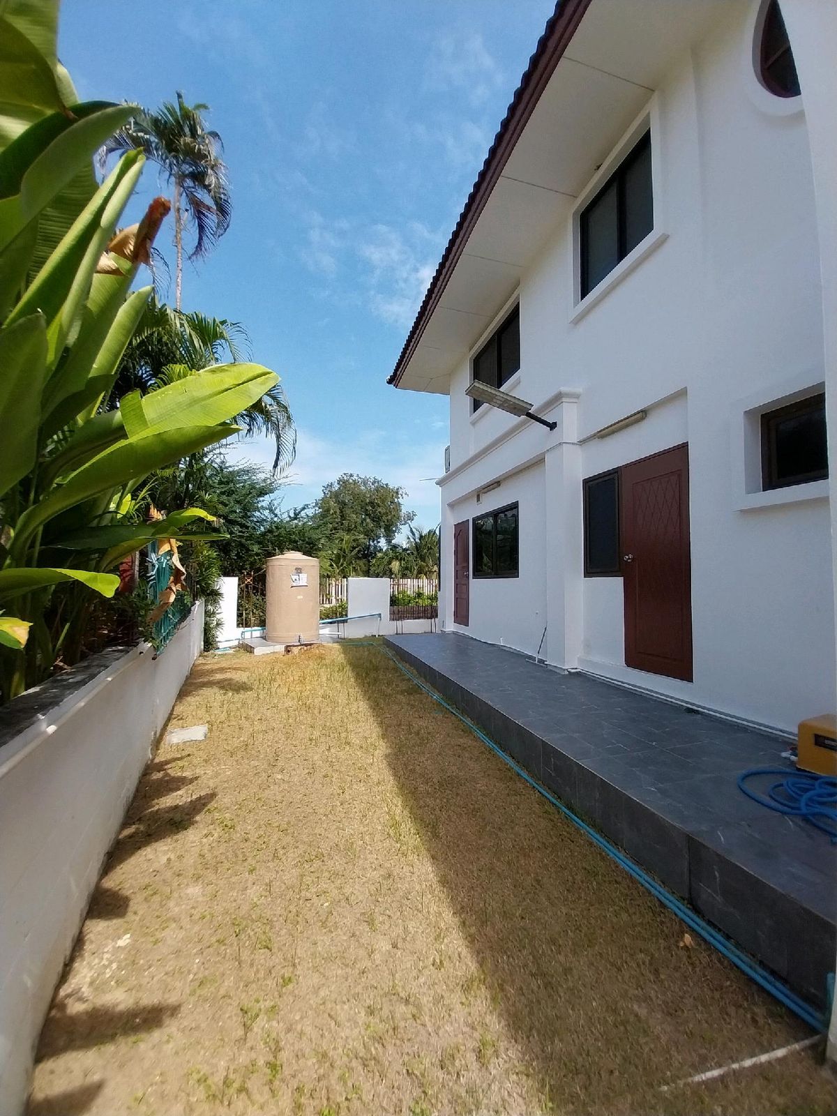 ขายบ้านพระราม 2 บางขุนเทียน : 🔥HOT SALE🔥ขายด่วน!!! บ้านเนื้อที่เยอะ ราคาถูกมาก!! 140 ตร.วา พระราม2 ขนาด 4นอน 3น้ำ+ห้องแม่บ้าน 📞099 415 2664 , 080 369 6366