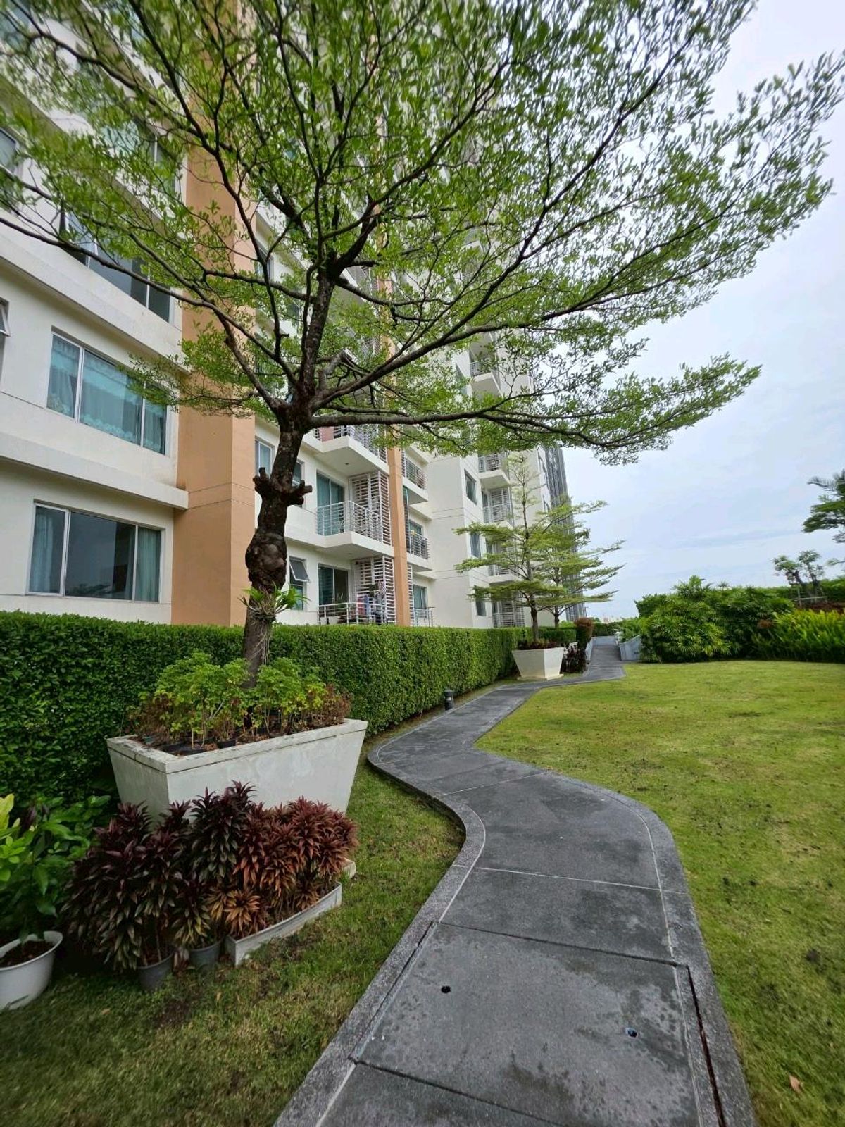 ให้เช่าคอนโดวงเวียนใหญ่ เจริญนคร : [RENT]✨Villa Sathorn Condo ติด BTS กรุงธนบุรี 1ห้องนอน 55 ตรม.ห้องสวยสะอาด เฟอร์ครบ พร้อมเข้าอยู่ 📞0994152664 | 0803696366