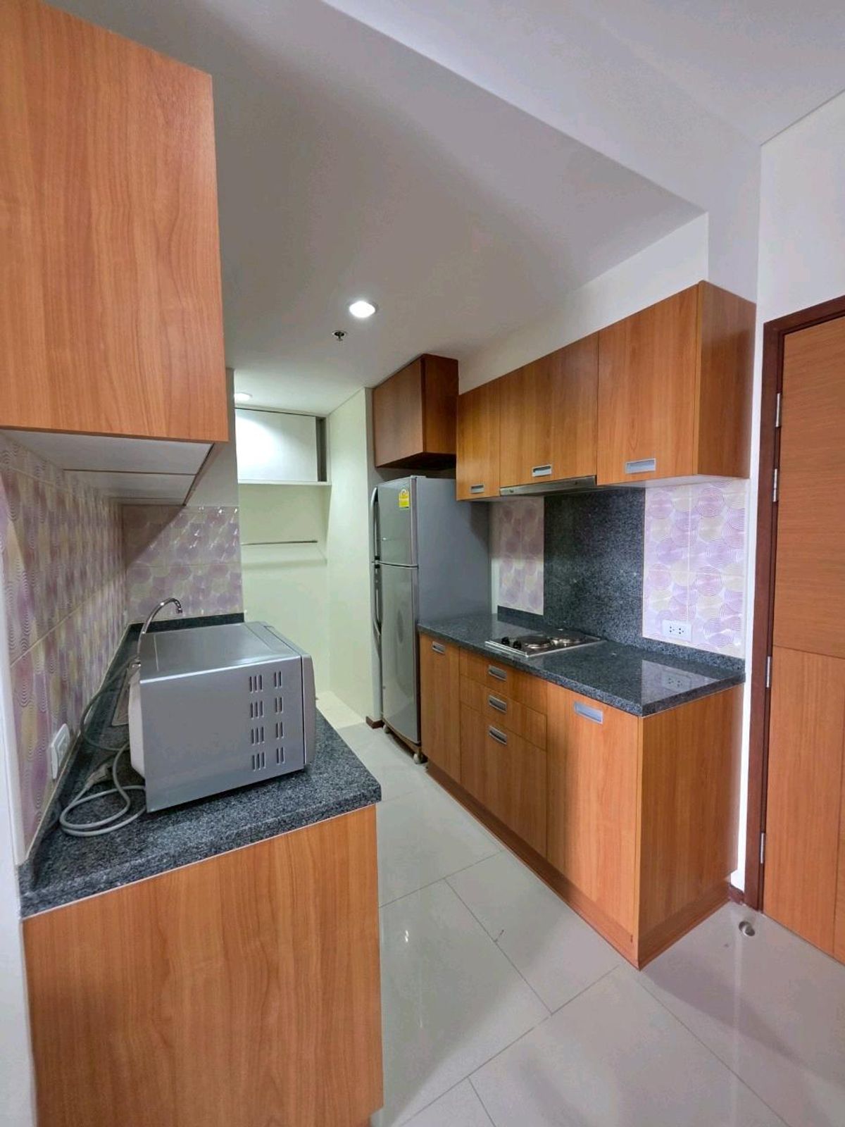ให้เช่าคอนโดวงเวียนใหญ่ เจริญนคร : [RENT]✨Villa Sathorn Condo ติด BTS กรุงธนบุรี 1ห้องนอน 55 ตรม.ห้องสวยสะอาด เฟอร์ครบ พร้อมเข้าอยู่ 📞0994152664 | 0803696366