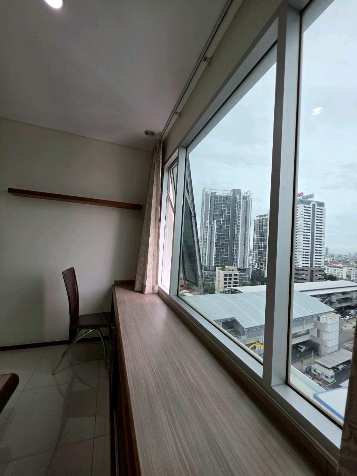 ให้เช่าคอนโดวงเวียนใหญ่ เจริญนคร : [RENT]✨Villa Sathorn Condo ติด BTS กรุงธนบุรี 1ห้องนอน 55 ตรม.ห้องสวยสะอาด เฟอร์ครบ พร้อมเข้าอยู่ 📞0994152664 | 0803696366