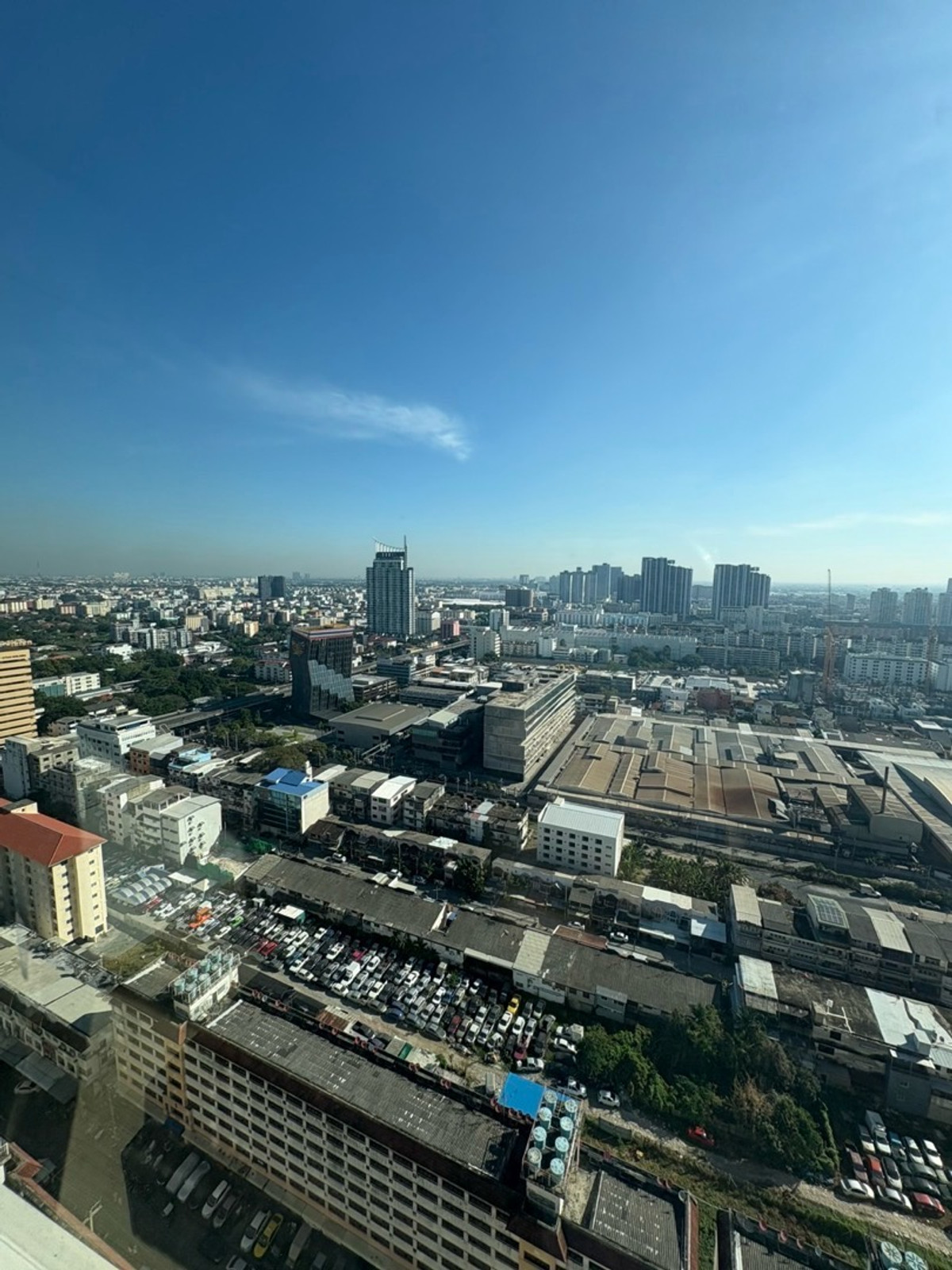 For SaleCondoRamkhamhaeng, Hua Mak : Condo for sale, Veranda Ramkhamhaeng, corner room, 2 bedrooms.