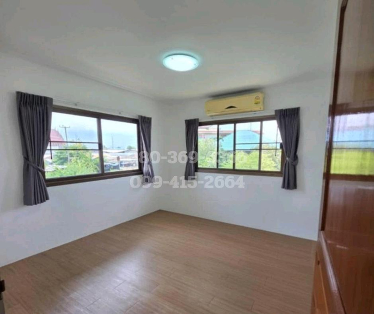 For SaleHouseRama 2, Bang Khun Thian : Selling very cheap, large detached house, first phase of project in Phanthai Norasing area.