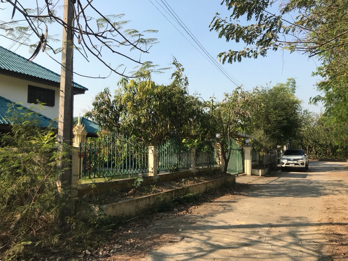 ขายที่ดินเชียงใหม่ : โอกาสสำหรับผู้มองหาที่ดินพร้อมสร้าง ใกล้สนามบินล้านนา (สนามบินเชียงใหม่แห่งที่สอง) สันกำแพง เหมาะอยู่อาศัยหรือการลงทุนระยะยาว 