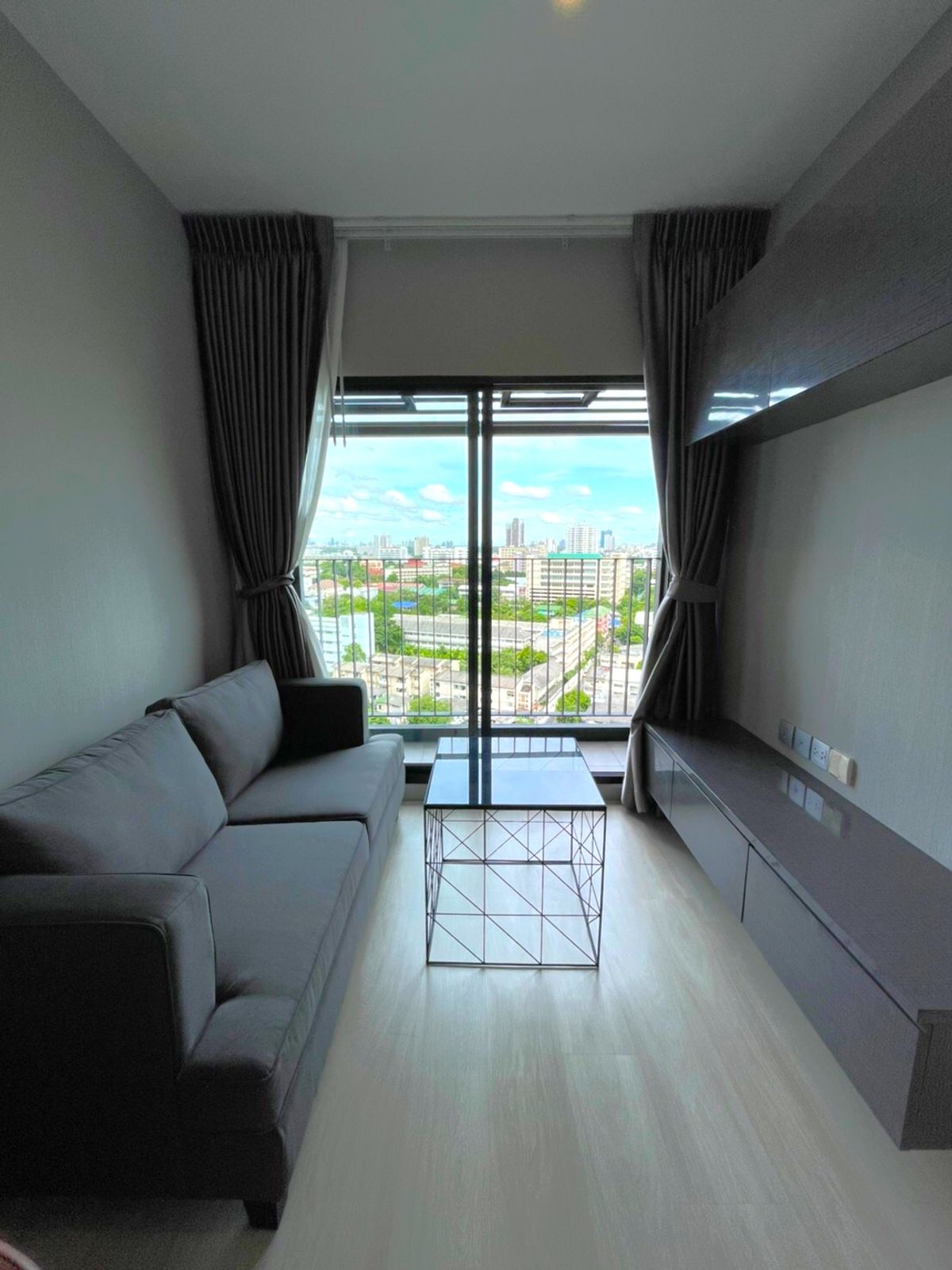 For RentCondoSathorn, Narathiwat : (Ready to stay !! ) 1 Bedroom 25 sqm. Knightsbridge Prime Sathorn near Sathorn Intersection BTS Chong Nonsi