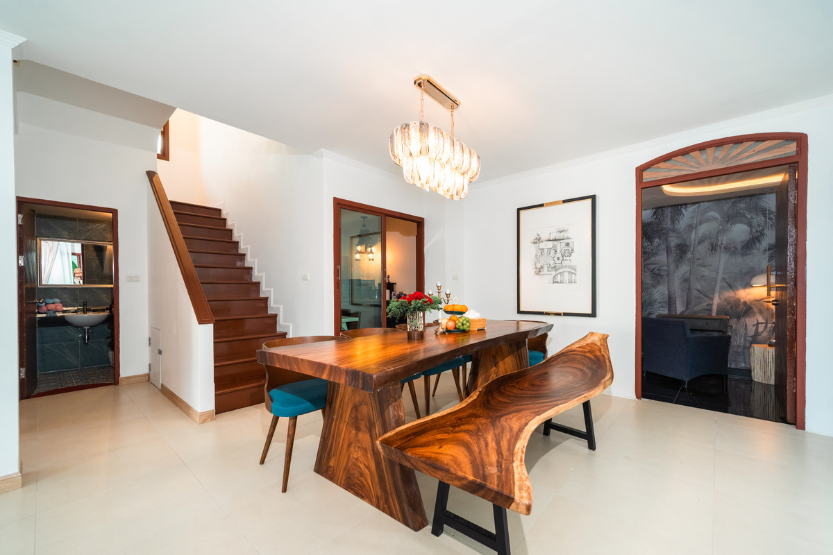 ภูเก็ต : Pool Villa 6 Bedrooms Big Pool 8*4 M. Prime Location in BangTao Phuket For Sale, Rent. Installment Payment applies.