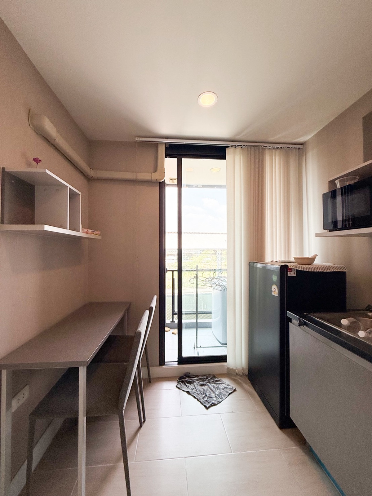 ให้เช่าคอนโดนวมินทร์ รามอินทรา : ให้เช่าคอนโด The Cube Station รามอินทรา 109 ห้องสวย พร้อมเครื่องใช้ไฟฟ้าเฟอร์นิเจอร์ครบ