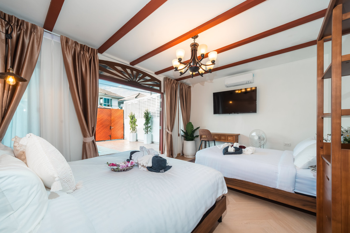 ภูเก็ต : Pool Villa 6 Bedrooms Big Pool 8*4 M. Prime Location in BangTao Phuket For Sale, Rent. Installment Payment applies.