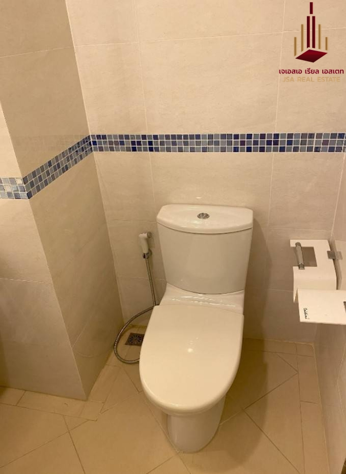 For SaleCondoSathorn, Narathiwat : ✨ For Sale: Life @ Sathorn 10 Condo ✨ 💰 Only 4,700,000 THB