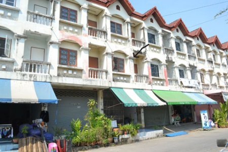 property listing  บ้านสวนทิพย์ สามพราน
