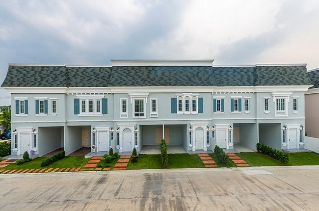 รวมประกาศ ขาย ให้เช่า ทาวน์เฮ้าส์ ทาวน์โฮม บริติช เพลส ปิ่นเกล้า - สาย 5