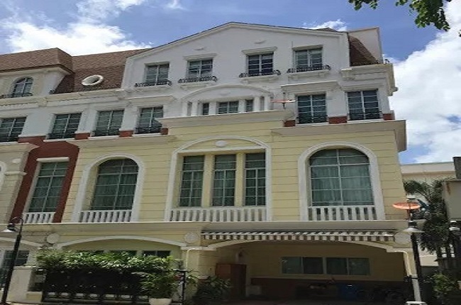 Baan Klang Krung Sathon - Narathiwas