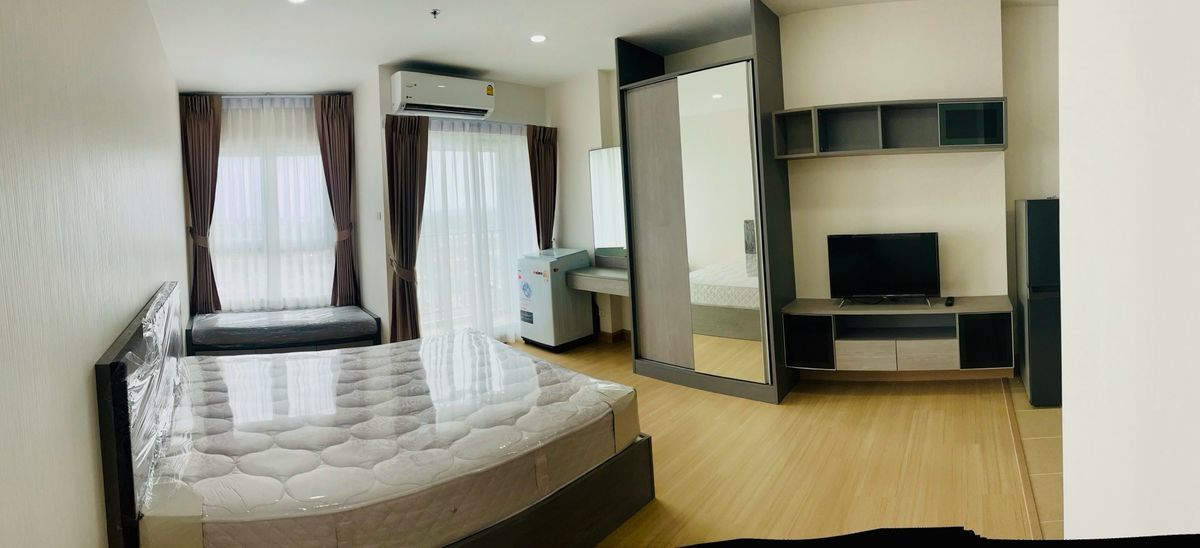 ให้เช่าคอนโดสมุทรปราการ สำโรง : ✨81/813(2633) ✨ ชั้น 26 สตูดิโอใหญ่ 30 ตรม.ทิศใต้ ลมดี โปร่ง โล่ง สบาย  
รีบจองด่วน💌  รับโปรพิเศษ !!เฟอร์นิเจอร์+ เครื่องใช้ไฟฟ้าครบ
