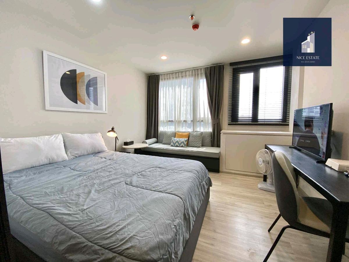 ให้เช่าคอนโดรัชดา ห้วยขวาง : XT Huaikhwang 1ห้องนอน มี walk in closet ใกล้ลิฟท์ 