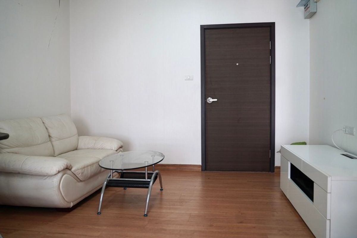 ขายคอนโดบางซื่อ วงศ์สว่าง เตาปูน : ขายๆ 1br/44 ตร.ม  คอนโดศุภาลัย เวอเรนด้า รัชวิภา-ประชาชื่น  ขายพร้อมเฟอร์นิเจอร์ วิวสระว่ายน้ำ ไม่ร้อน สนใจ 📞087-556-4977 อ้น