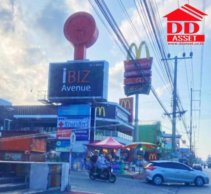For SaleLandNakhon Si Thammarat : Beautiful plot of land for sale, next to Phatthanakan Khu Kwang Road, Mueang District, Nakhon Si Thammarat Province. In the heart of the business district, near Muang Thong, opposite McDonald's