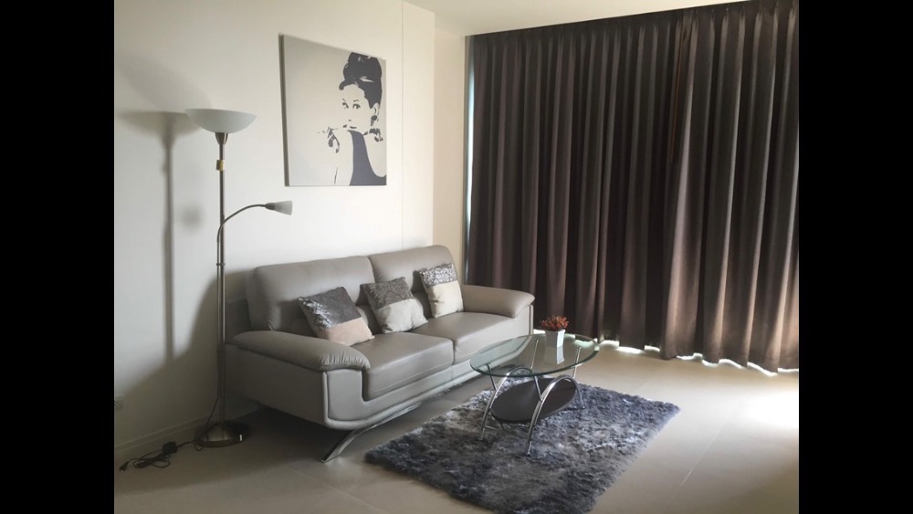 ให้เช่าคอนโดวงเวียนใหญ่ เจริญนคร : for rent The River 1 bed river view 💚❤️