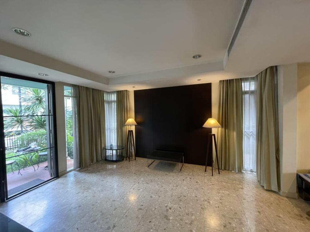 For RentHouseYothinpattana,CDC : Single house for rent, Bangkok Villa Village, Soi Praditmanutham 3, Ekkamai-Ram Intra Expressway