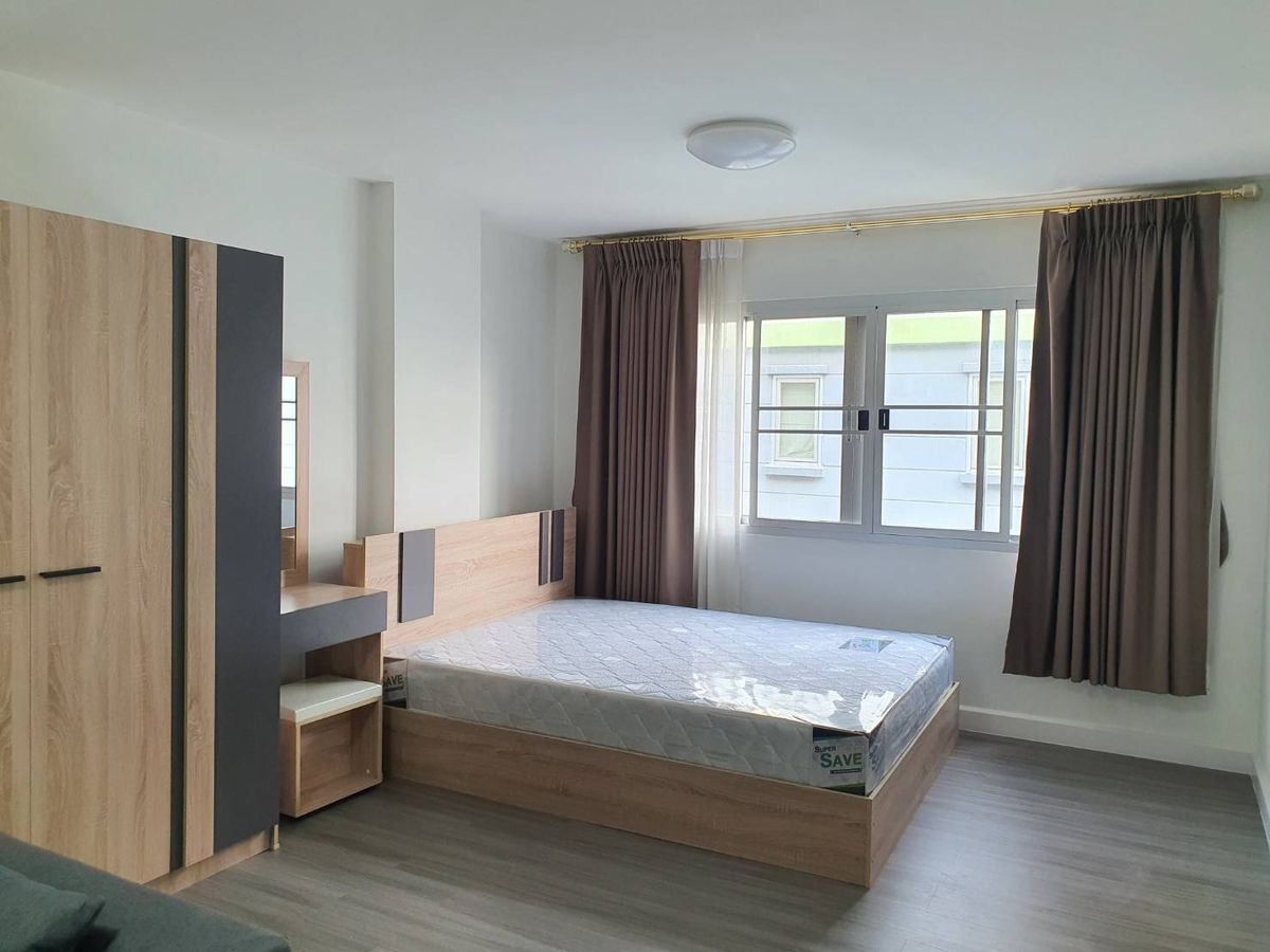 ขายคอนโดสาทร นราธิวาส : ขายพร้อมผู้เช่า!!! Condo OneX sathorn-narathiwas  สตูดิโอ 31sqm. ทาวเวอร์ A สภาพดี แอร์ใหม่ ราคา 1.8ลบ.