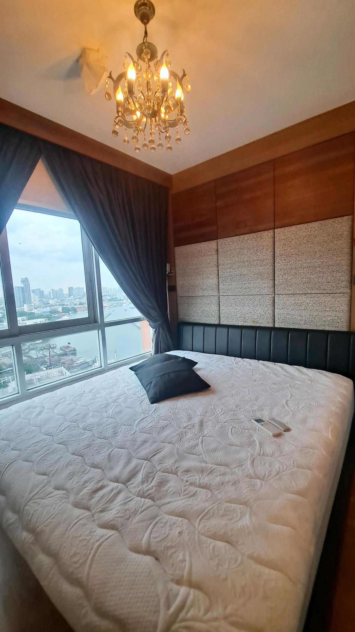 For RentCondoRathburana, Suksawat : 💢 Special Condo for rent, Ivy River Ratburana, 1 bed, 43 sq m. Sit and look at the Chao Phraya River view clearly. Bangkok bridge water arch Near Icon Siam, Rama 3, Silom, Sathorn, come on, only 16500 💢