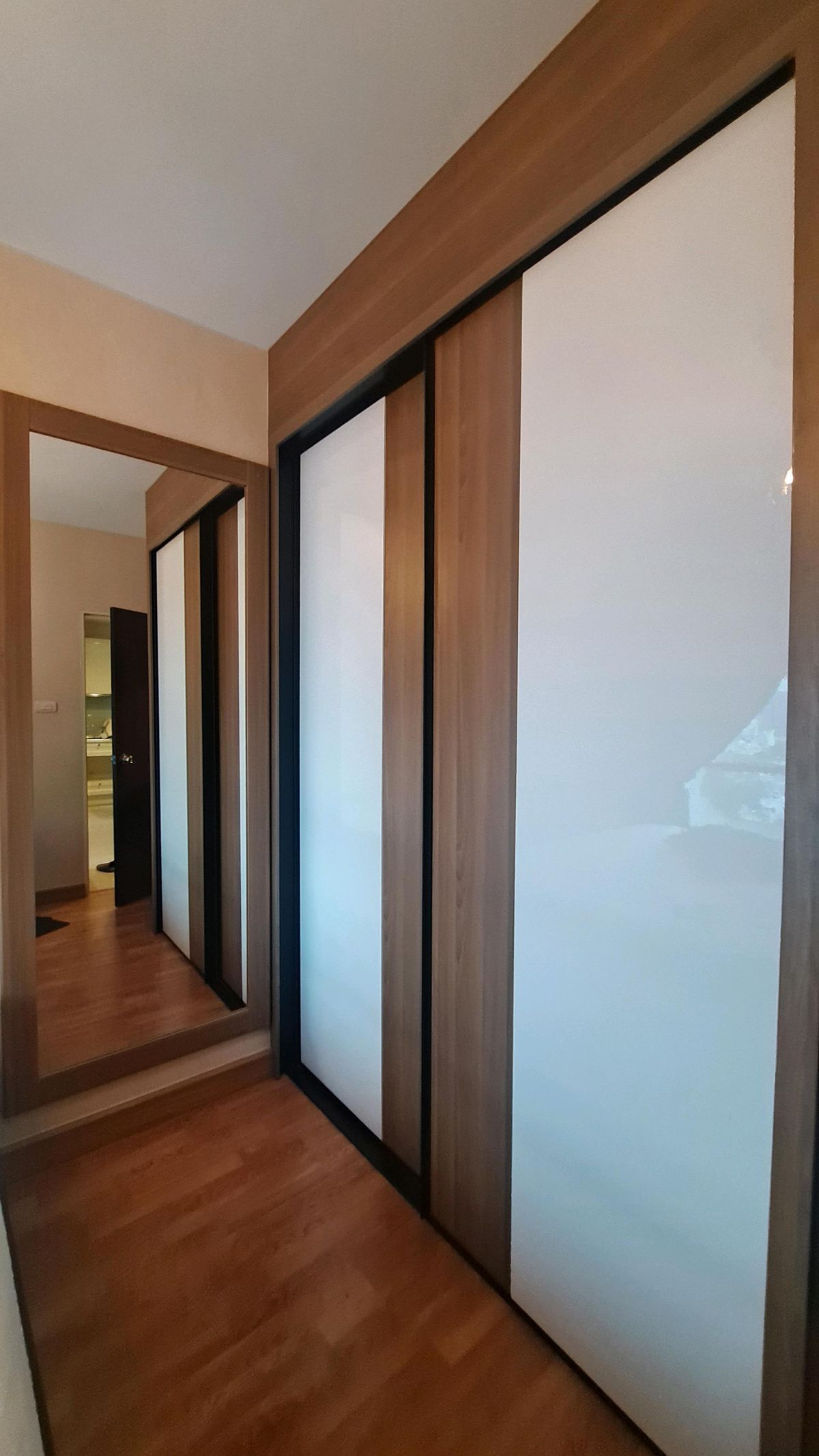 For RentCondoRathburana, Suksawat : 💢 Special Condo for rent, Ivy River Ratburana, 1 bed, 43 sq m. Sit and look at the Chao Phraya River view clearly. Bangkok bridge water arch Near Icon Siam, Rama 3, Silom, Sathorn, come on, only 16500 💢