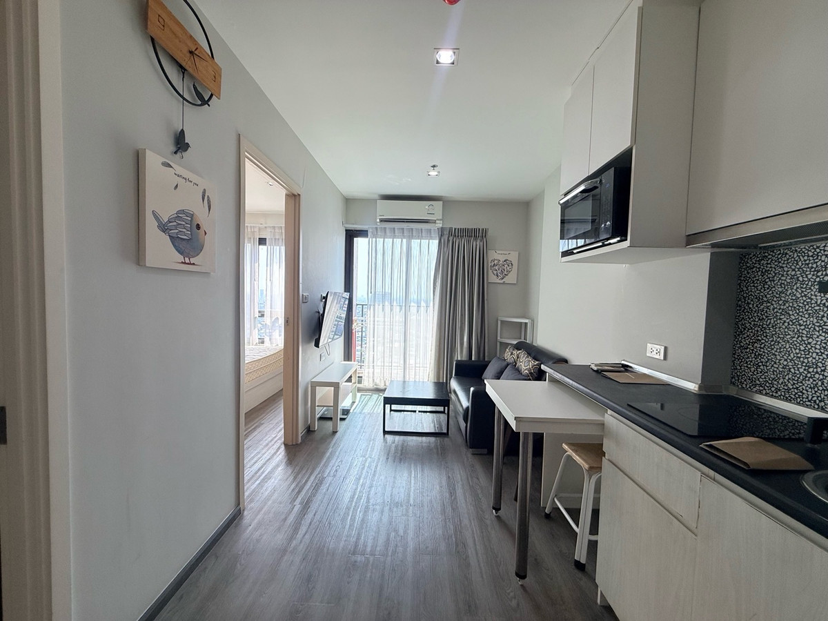 ให้เช่าคอนโดพัฒนาการ ศรีนครินทร์ : Rich park triple station (✅high floor ‼️)