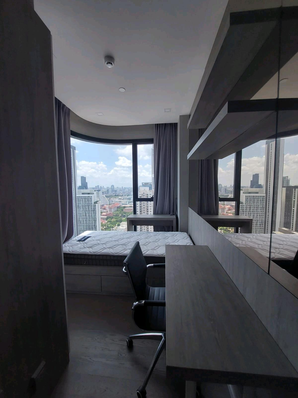 For RentCondoSukhumvit, Asoke, Thonglor : Ashton Asoke Condo f or RENT ให้เช่า ** Ashton Asoke @ 50,000บาท/month Call 096-2615656