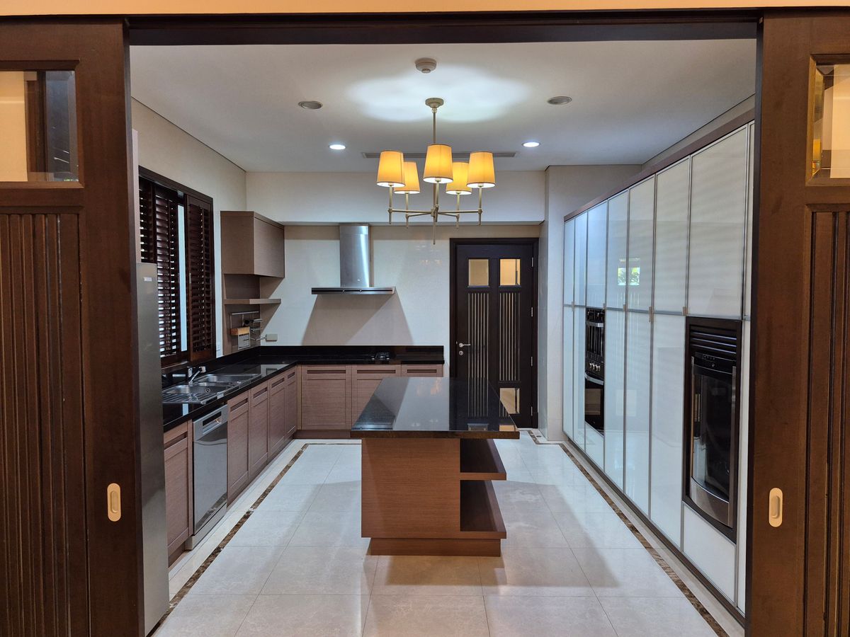 ให้เช่าบ้านสุขุมวิท อโศก ทองหล่อ : House for Rent⭐Luxury Pool Villa⭐4 Bedroom⭐Sukhumvit