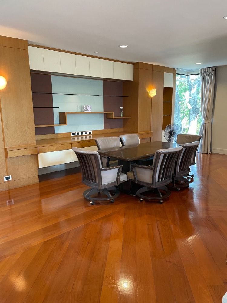 For RentHousePattanakan, Srinakarin : Luxury single house for rent