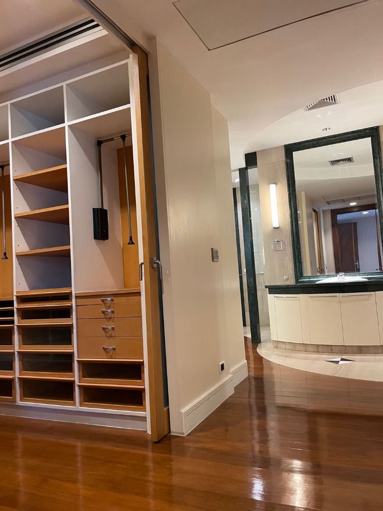 For RentHousePattanakan, Srinakarin : Luxury single house for rent