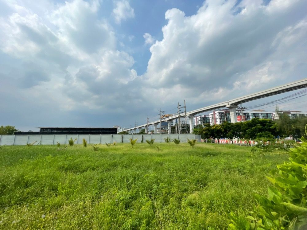 For SaleLandPattanakan, Srinakarin : Beautiful plot of land next to Srinakarin Road, Soi 8 🔥 Good location, can build a condo! Next to the main road, near the BTS / Land at Srinakarin 8 (FOR SALE) T532