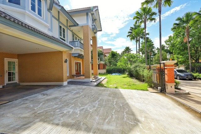 For SaleHouseRama5, Ratchapruek, Bangkruai : Luxury 2-storey detached house for sale, size 162 sq.m., Q House Avenue Rama 5 (Q House Avenue Rama 5), near Si Rat Expressway