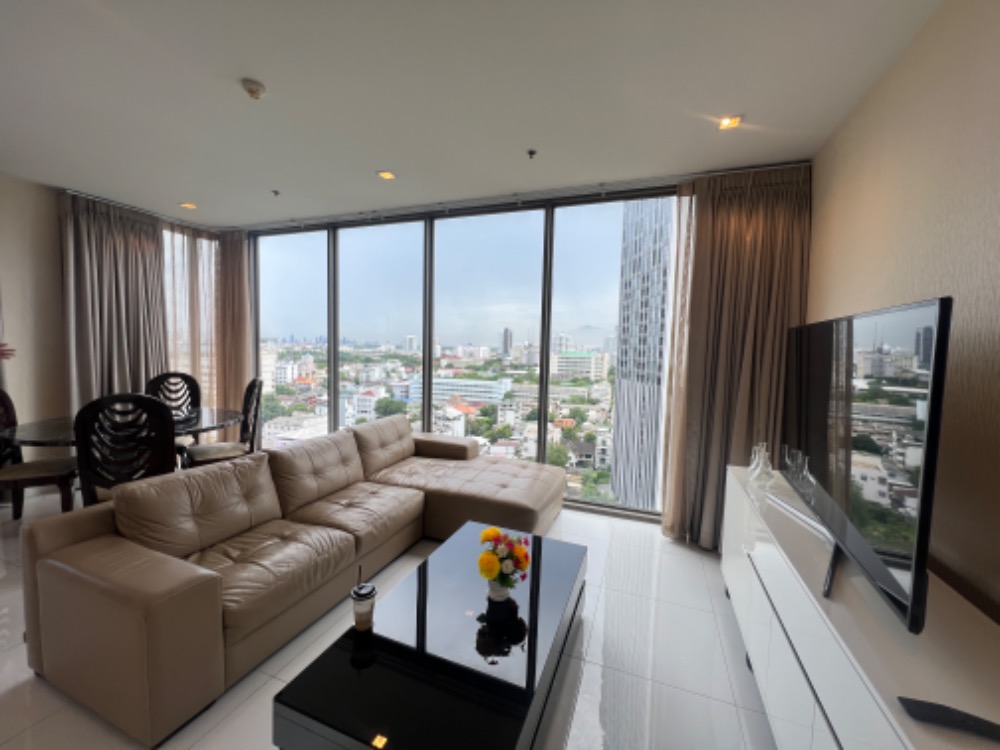 ให้เช่าคอนโดสาทร นราธิวาส : for rent Nara 9 2bed 2bath special deal !! ❤️💚