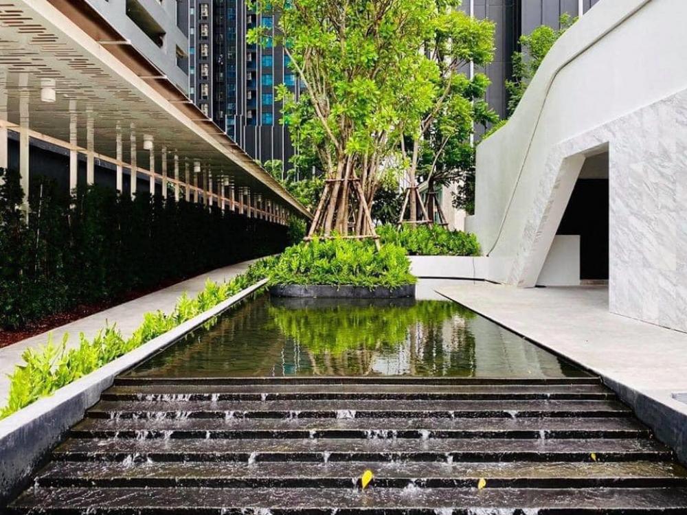 ให้เช่าคอนโดพระราม 9 เพชรบุรีตัดใหม่ RCA : 🔥ให้เช่าด่วน คุ้มสุดๆ🔥คอนโดไลฟ์ อโศก-พระราม 9 (2 ห้องนอน 45 ตรม. ตกแต่งพร้อมอยู่ ใกล้ MRT พระราม 9 - ฟอร์จูน  - เซ็นทรัลพระราม 9)