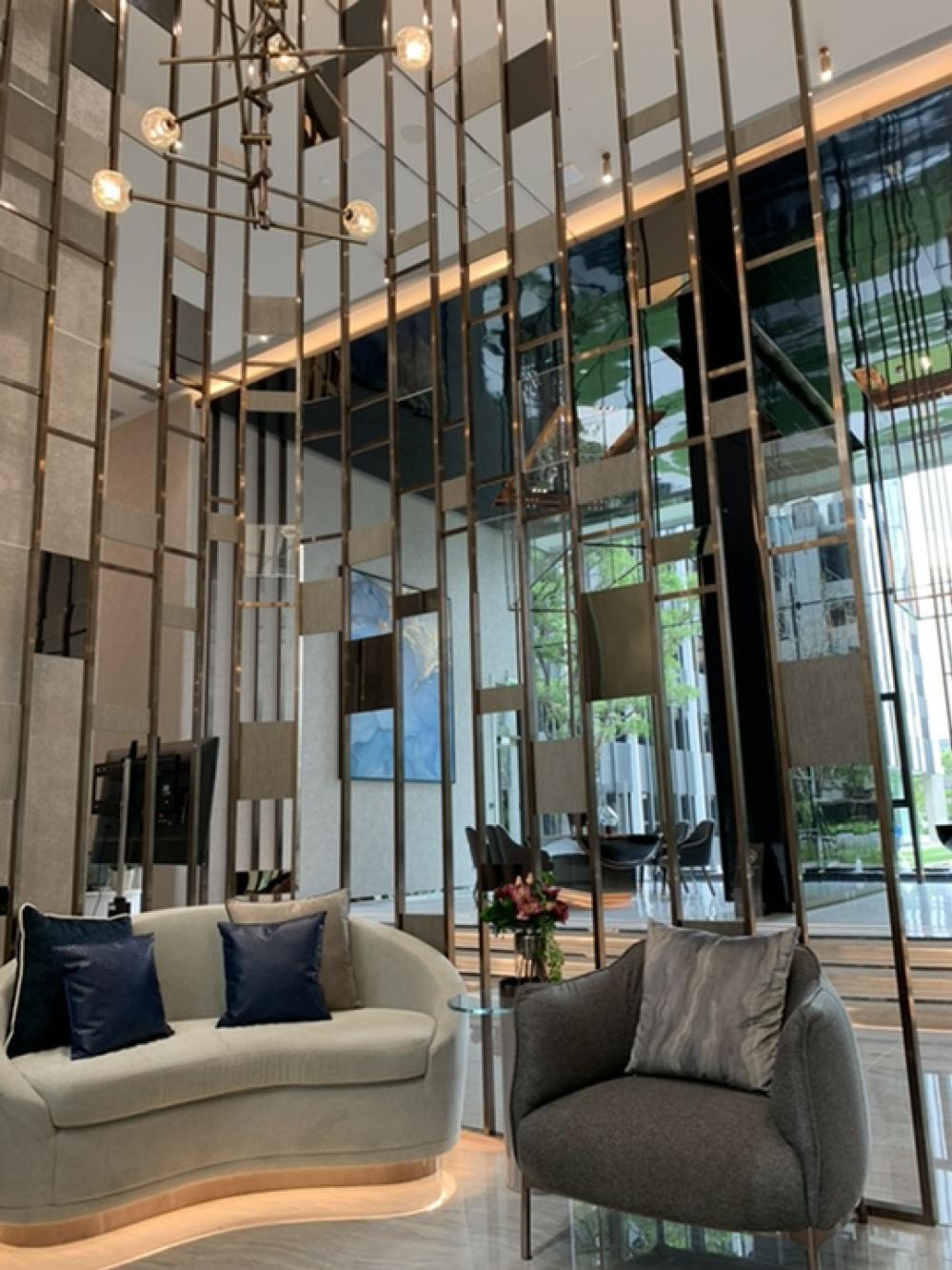 ให้เช่าคอนโดพระราม 9 เพชรบุรีตัดใหม่ RCA : 🔥ให้เช่าด่วน คุ้มสุดๆ🔥คอนโดไลฟ์ อโศก-พระราม 9 (2 ห้องนอน 45 ตรม. ตกแต่งพร้อมอยู่ ใกล้ MRT พระราม 9 - ฟอร์จูน  - เซ็นทรัลพระราม 9)