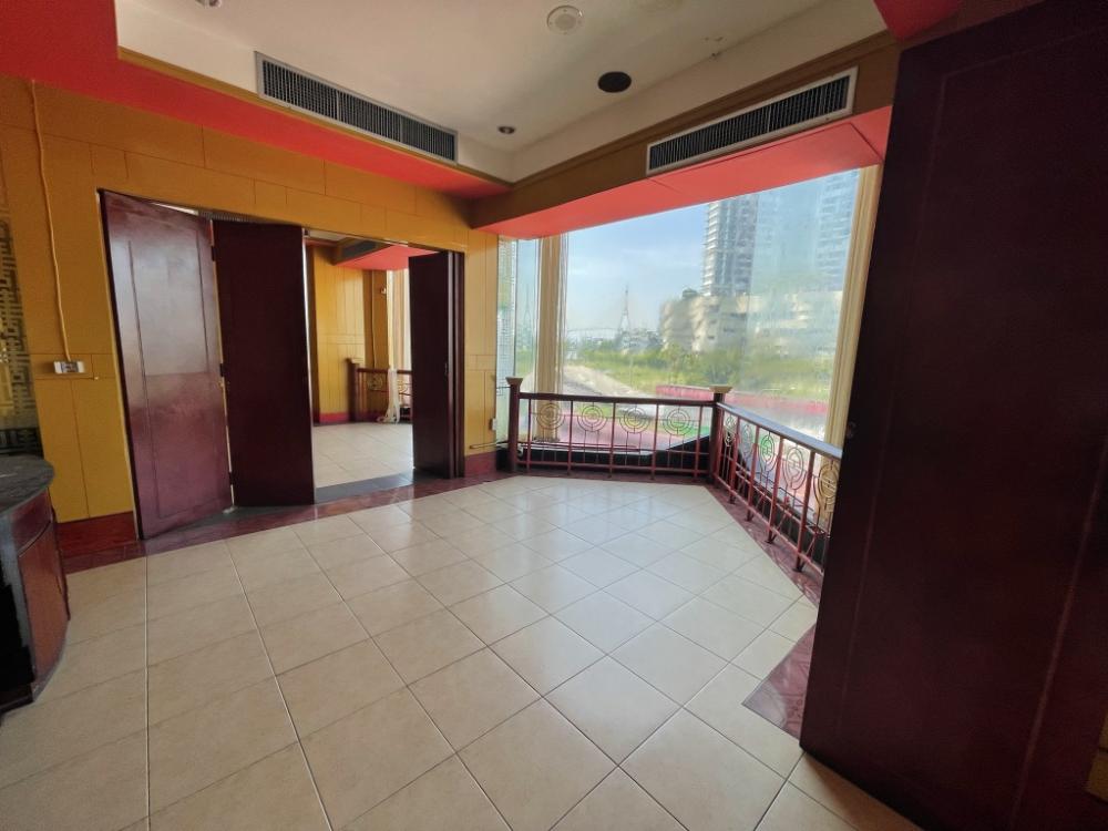 ให้เช่าร้านค้า/ตลาดนัดพระราม 3 สาธุประดิษฐ์ : พื้นที่ให้เช่า - ที่ขายขายของ SV City พระราม 3 ติด brt วัดด่าน