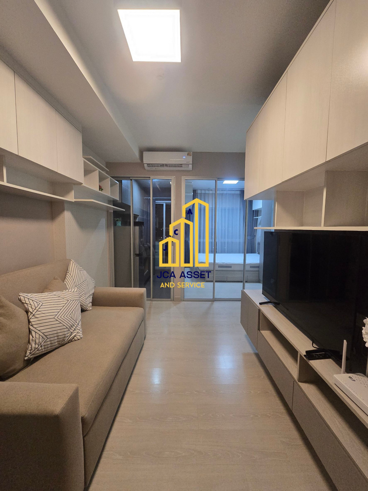 ให้เช่าคอนโดแจ้งวัฒนะ เมืองทอง : 💥 วิวสระ 100%! ชั้น 17! Niche ID ปากเกร็ด 28 ตร.ม. เครื่องซักผ้า+บิ้วอินหรู! 🚇 500 ม. ถึง BTS ปากเกร็ด! เช่าถูกที่สุด! แค่ 9,000 บาท/เดือน!