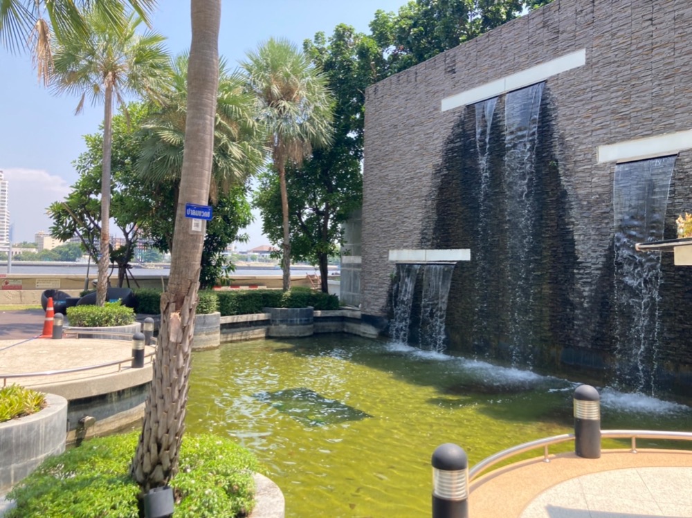 ขายคอนโดวงเวียนใหญ่ เจริญนคร : (Owner)ขาย2นอน2น้ำ105ตรม River view with private yard and parking ห้องหายากกก เหมาะกับห้องผู้สูงอายุหรือมีเด็ก