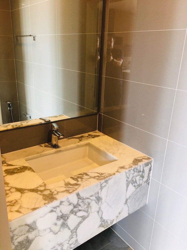 ให้เช่าคอนโดราชเทวี พญาไท : for rent Q chidlom 1 bed Duplex 🌈 Special deal !!