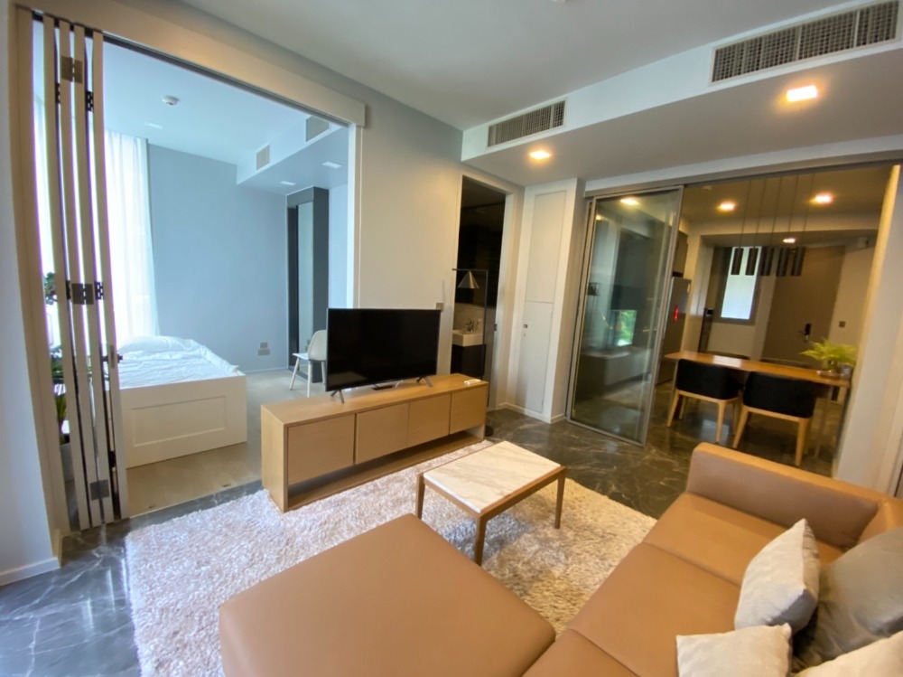 ให้เช่าคอนโดสุขุมวิท อโศก ทองหล่อ : Pet Friendly @Ashton Residence Sukhumvit 41 Sell 2 beds 65000 THB. From 75000THB.