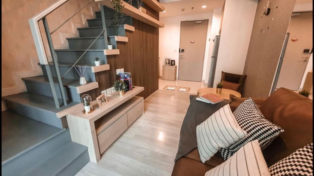 For RentCondoOnnut, Udomsuk : for rent ideonmoni onnut 81 1bed duplex nice room !! ❤️