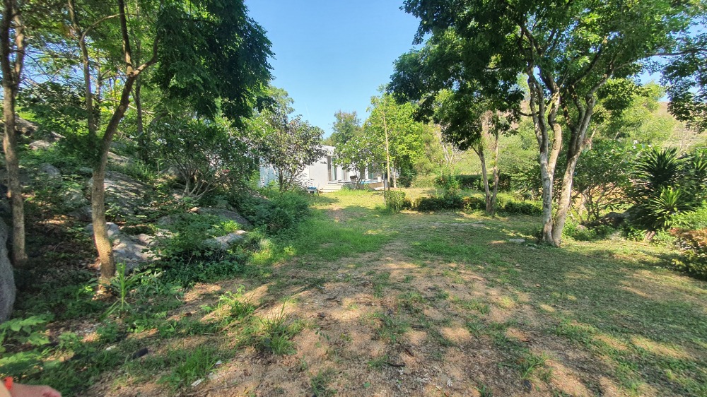 For SaleLandPak Chong KhaoYai : Land for sale with a vacation home, Wang Katha, Pak Chong, Khao Yai, Nakhon Ratchasima.