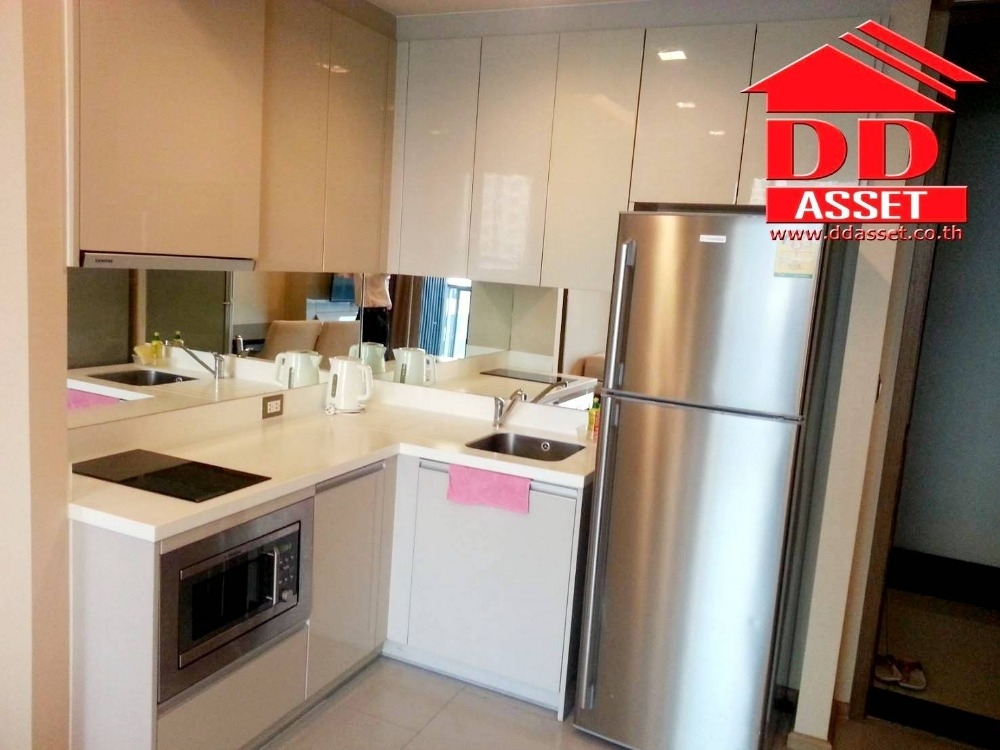 ขายคอนโดสาทร นราธิวาส : For SALE THE ADDRESS SATHORN at Sathorn Soi 12 and Silom Soi 9 ดิ แอดเดรส สาทร อยู่ในสาทร ซอย 12 และ สีลม ซอย 9